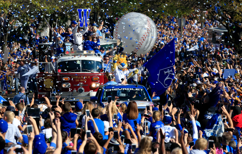 Illustration for article titled Nearly Twice As Many People As Live In Kansas City Attended The Royals' Parade